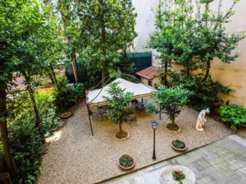 Little Garden Donatello Apartment Florence Ngoại thất bức ảnh
