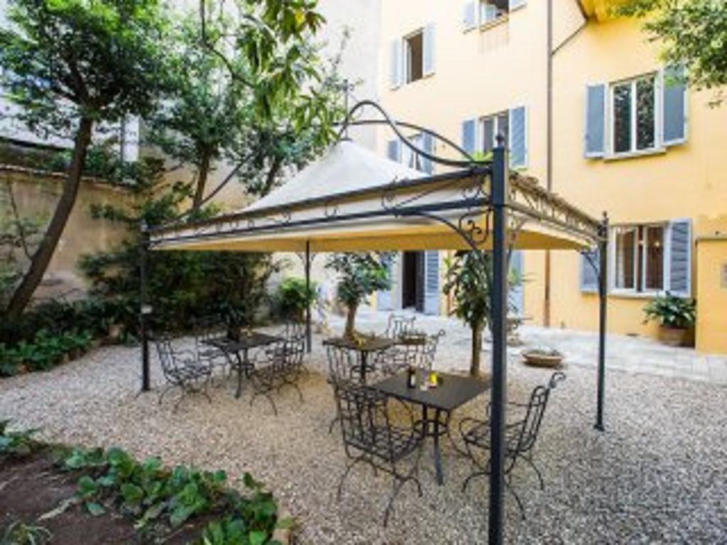 Little Garden Donatello Apartment Florence Ngoại thất bức ảnh